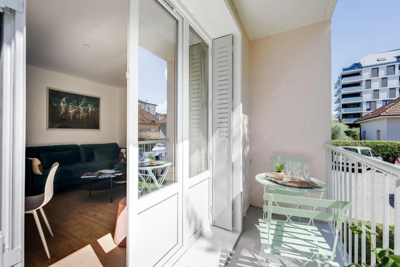 L'Annexe Du 43 - Beautiful T3 For 4 People With Balcony Apartment Annecy