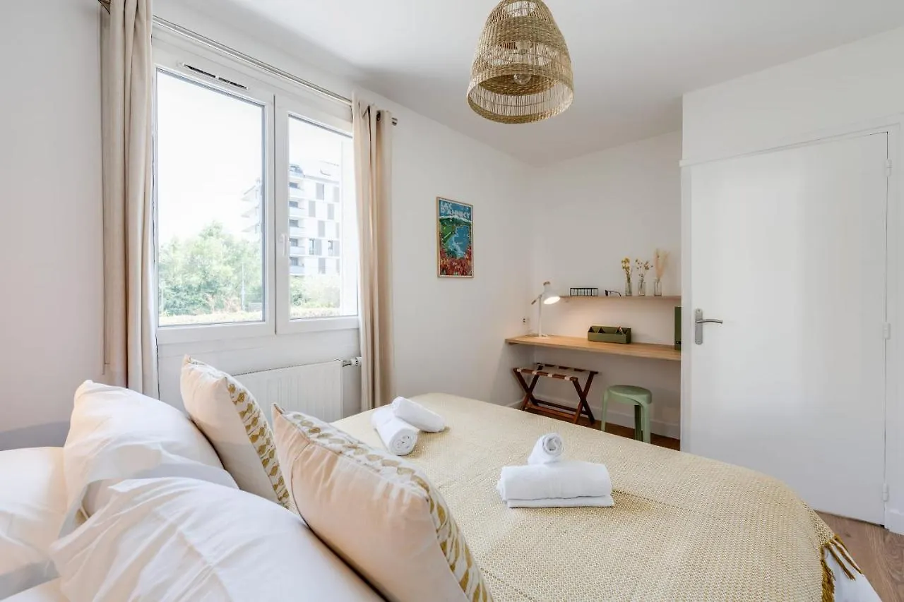 L'Annexe Du 43 - Beautiful T3 For 4 People With Balcony Apartment Annecy