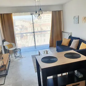 Studio En Plein Cœur De Entree Autonome Marseille