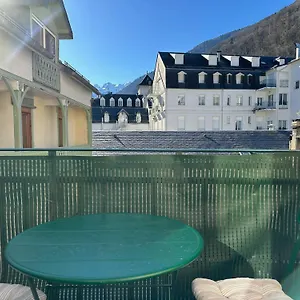Sacaron24, T2 Bis, Centre Luchon, Wifi, Parking Bagnères-de-Luchon